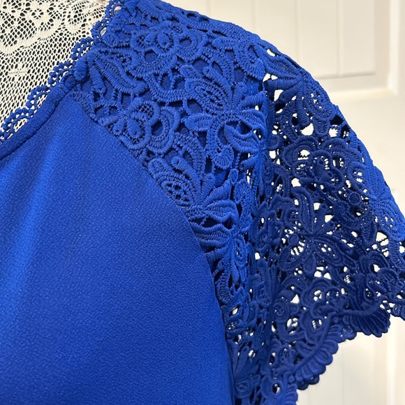 Cable & Gauge Lace Trimmed Top XL - Picture 3 of 7